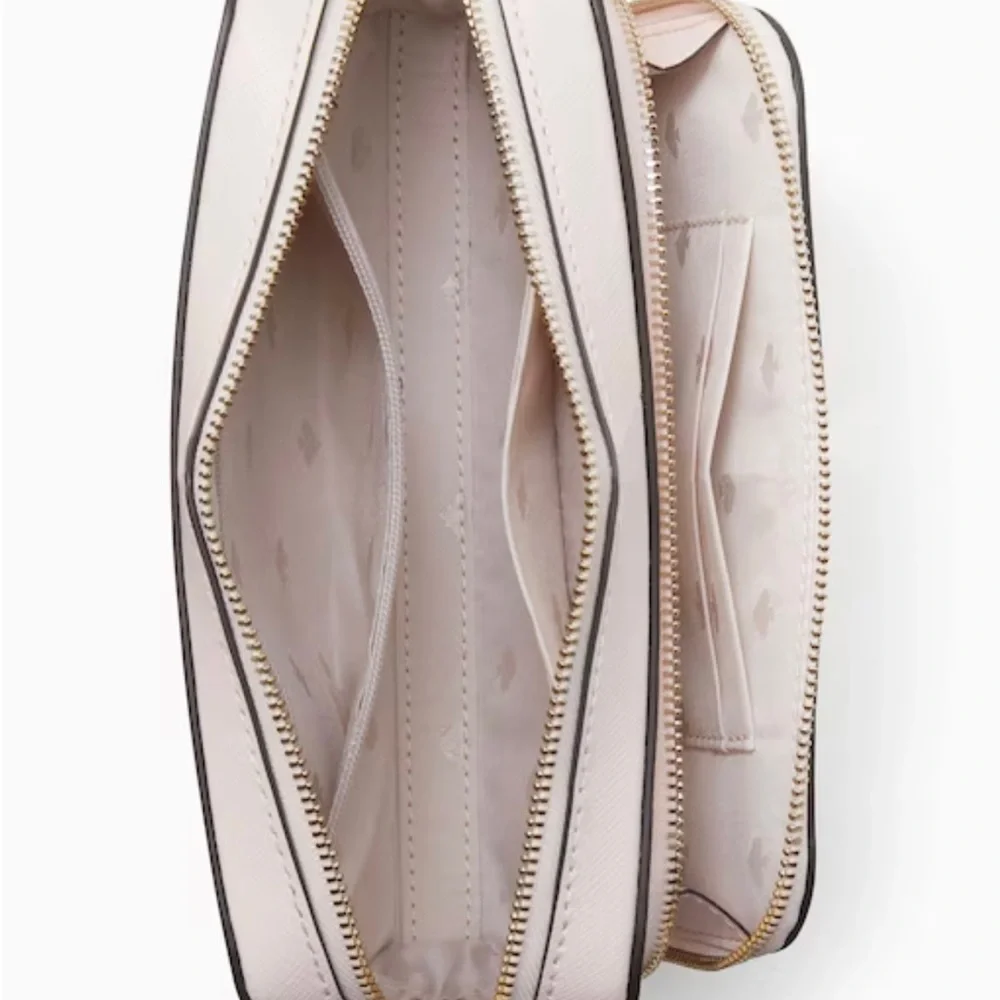 NWT Kate spade crossbody - Picture 4 of 4